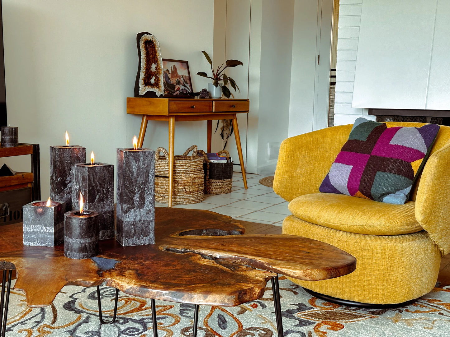 Manifest Pillar Candle 1111.ALK